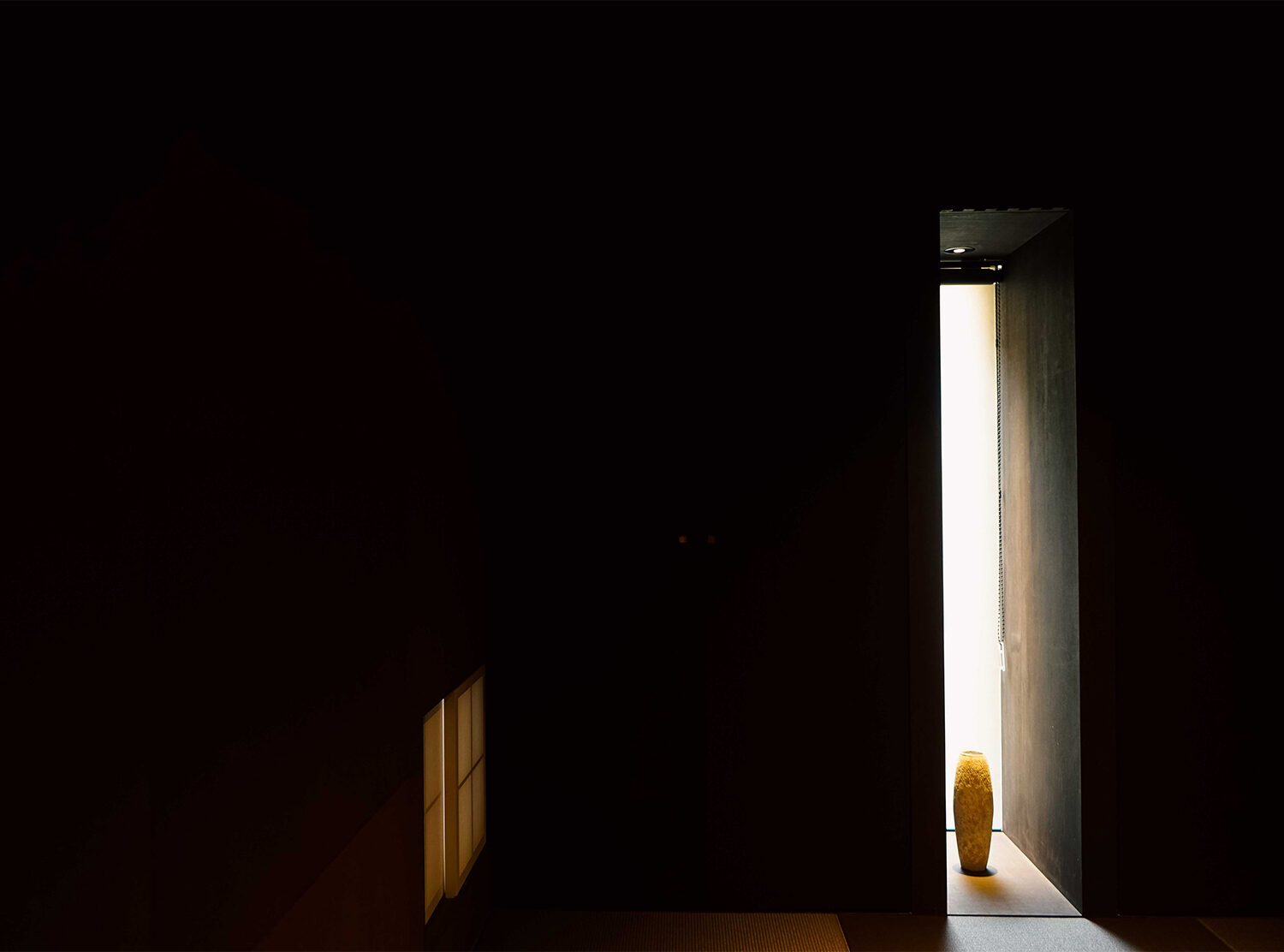 Maana Homes A tatami room lined with handmade washi paper created by artisan Hatano Wataru
