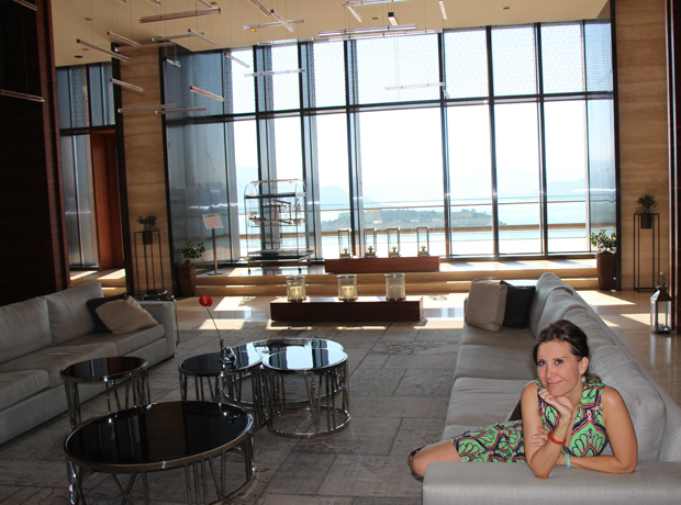 D-Hotel Maris The spacious, sleek and dramatic lobby.  What a view!