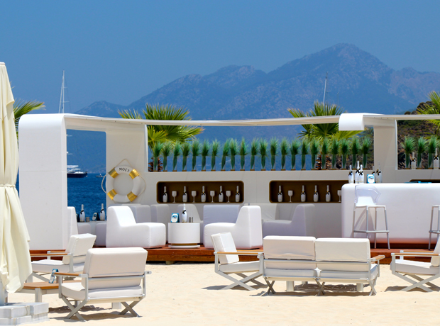 D-Hotel Maris The Moet Beach Bar is an alluring oasis in the middle of the day while lounging on the beach.
