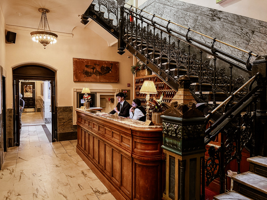 Hotel Chelsea The beautiful Front desk area