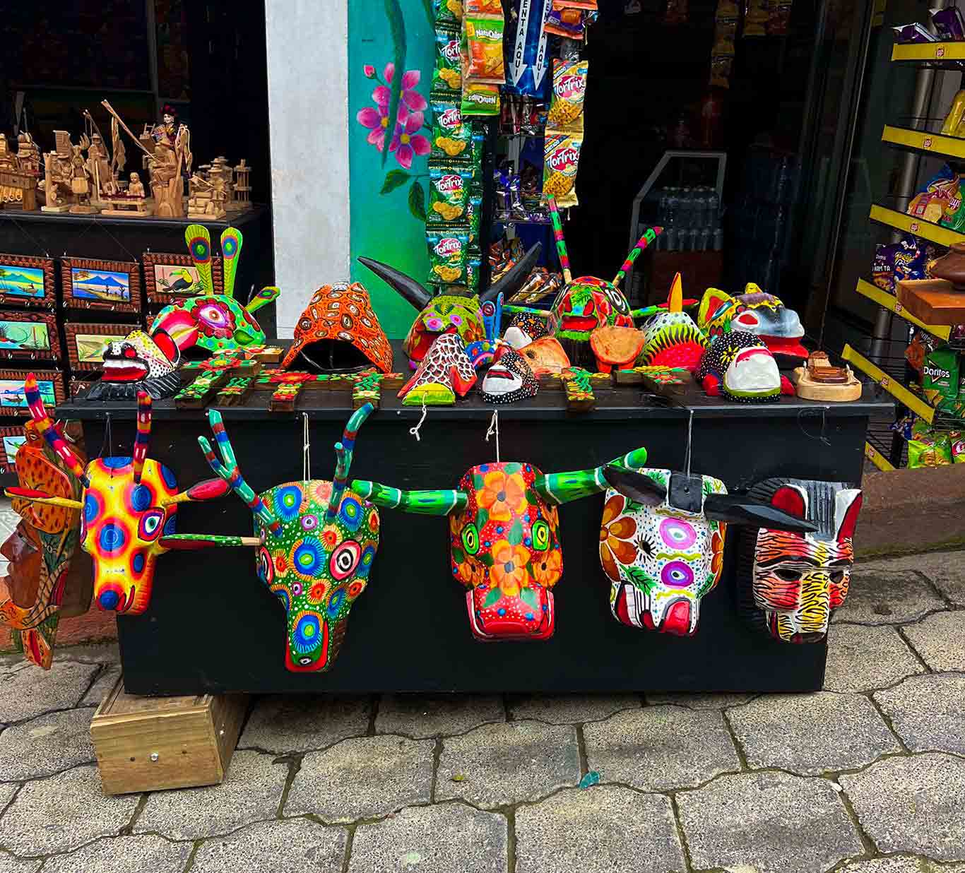Tour around the town of San Juan La Laguna