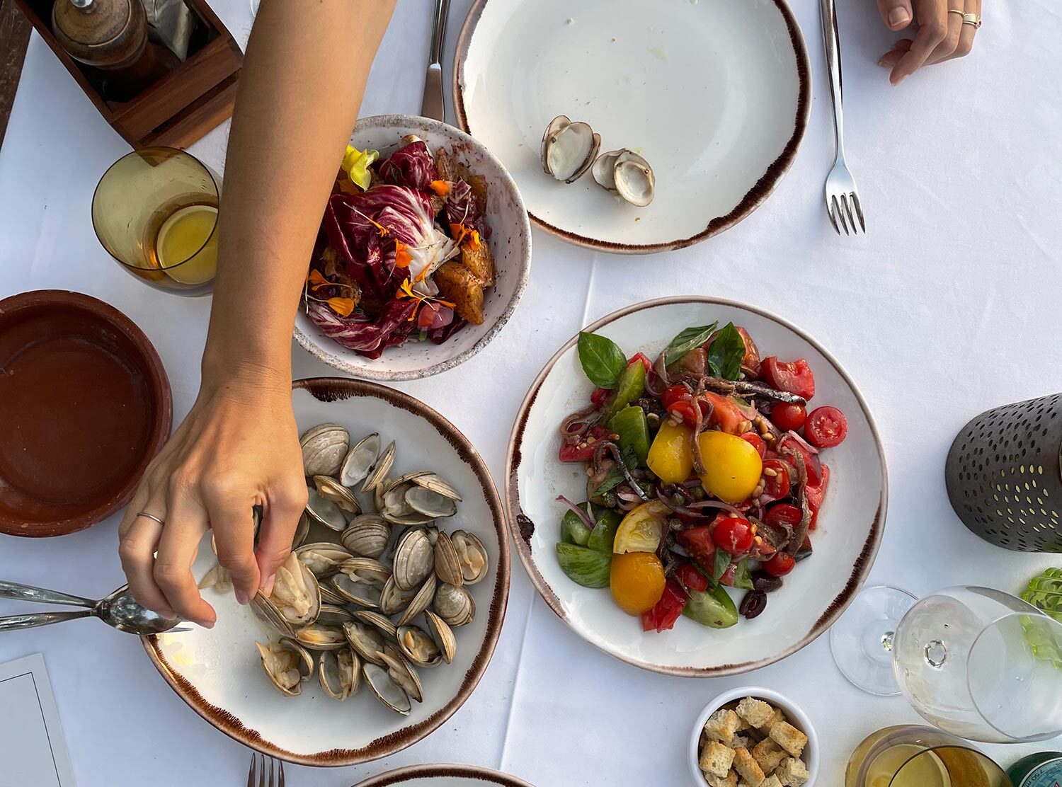 Atzaró Agroturismo Hotel The food back at the hotel. I could have that radicchio and orange salad for days